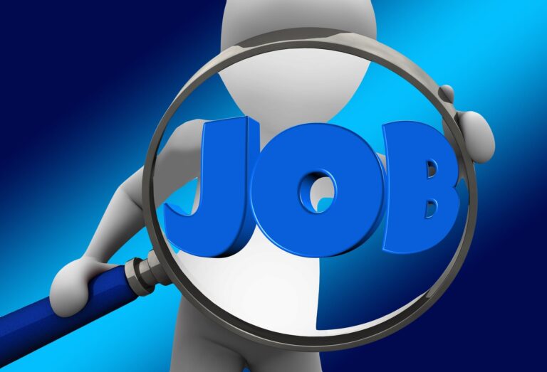 Überforderung im Job: Anzeichen erkennen und wieder zu mehr Balance finden
